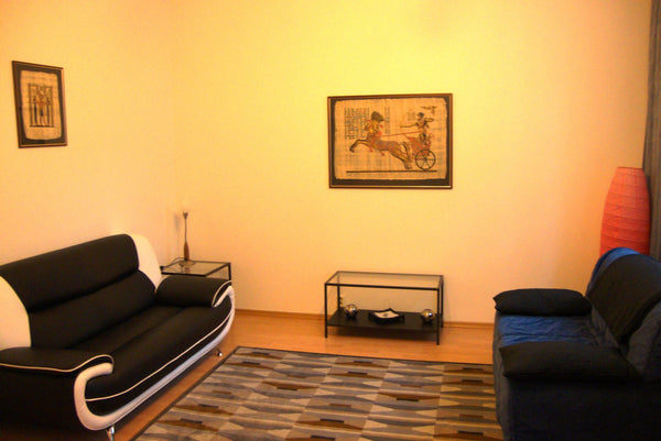 Prague City Stay - offers a 2 bedroom apartment within 5 mins walk to public tra Beřovice, Czechia 2 bedroom apartment close to city centre Entire rental unit vacation rental 12228414