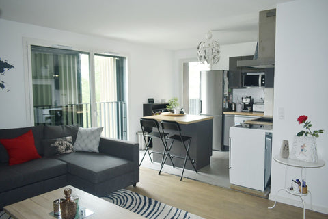 Ce logement neuf et chaleureux vous accueillera pour vos week-end touristiques   Bordeaux, France Bel Appartement T3 design bassins à flot Entire condo vacation rental 36234883