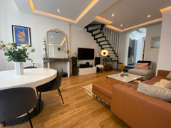 Appartement de caractère composé de 2 pièces (60 m2), situé en plein coeur de Bo Bordeaux, France Appartement de charme hyper-centre Bordeaux Entire rental unit vacation rental 5255599