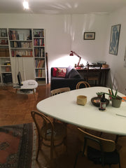 English / Spanish spoken too !<br /><br />chambre privée dans appartement, salle Lyon, France chambre privée dans T4 place Saint Louis Private room in rental unit vacation rental 17469906