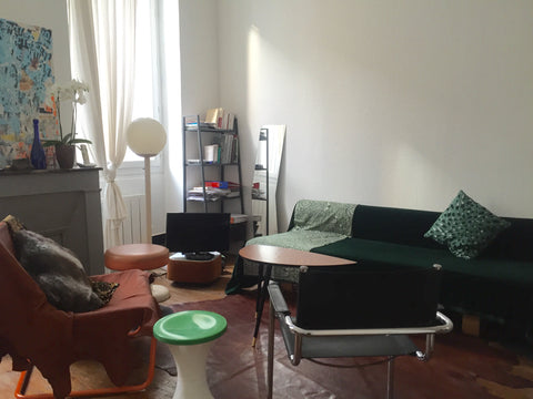 Joli appartement situé en plein centre de Bordeaux à proximité immédiate des tra Bordeaux, France Bel appartement en plein centre de Bordeaux Entire rental unit vacation rental 18781951