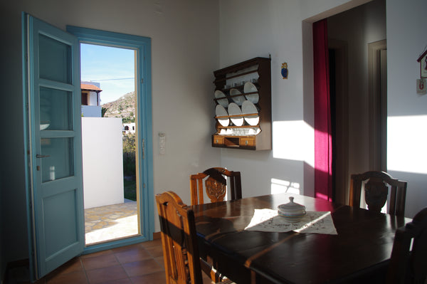 House ASPRI in Villa Patmos Netia is located in the back of the villa on the gro Naples, Italy House ASPRI in Villa Patmos Netia Cycladic home vacation rental 9583235