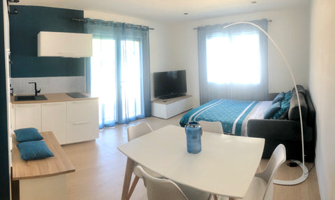 Appartement indépendant  de la maison principale avec entrée indépendante. <br / Eysines, France Agréable T2 neuf et tout équipé Entire guesthouse vacation rental 34828991