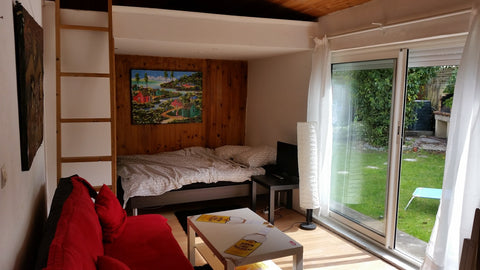 Le studio est à 200m du tram B et d'un cinéma et de nombreux restaurants.<br />S  Studio avec petit jardin proche du tram Entire rental unit vacation rental 33123509