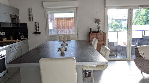 Appartement de 53M2 récent extrêmement calme, bien situé : à 550 m du centre vil Bordeaux, France Pessac centre  à 50 m du tram, résidence récente Entire condo vacation rental 36307384