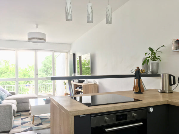 Appartement Lumineux avec terrasse secteur ravezie à moins de 15 min du centre v Bordeaux, France T2/Parking privé/Terrasse - BORDEAUX Ravezies Entire condo vacation rental 31080129