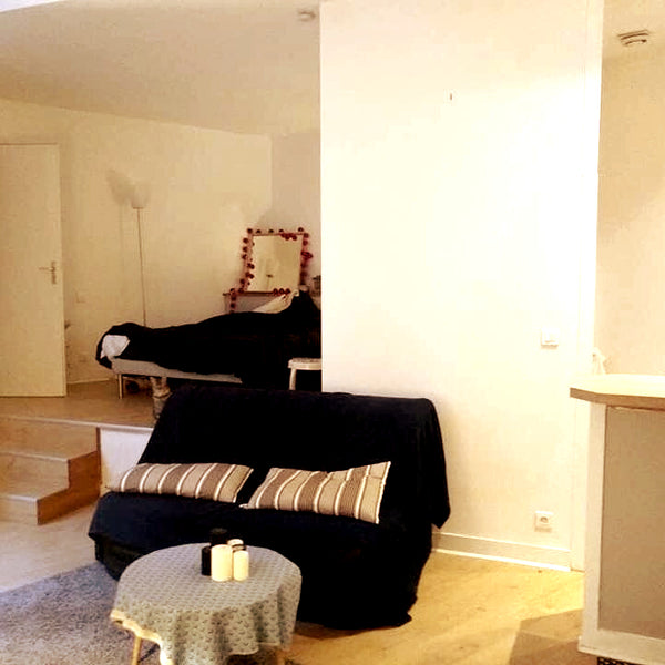 Joli studio atypique de 38m2.<br />De beaux volumes, à deux pas de la rue Sainte Paris, France Studio atypique dans l'hyper-centre de Bordeaux Entire rental unit vacation rental 37872777