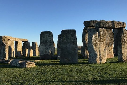 Bath and Stonehenge Full Day Private Tour from London  Private Tours and Travel Guide Europe London CITY London Destination Tour