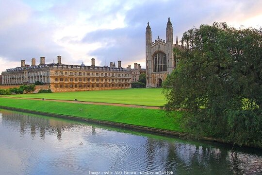 Private Walking Tour of Cambridge with tickets & a pub drink  Private Tours and Travel Guide Europe London CITY Cambridge Destination Tour