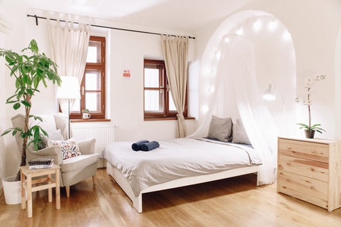 A cozy room in 2-bedroom apartment in a 600-year-old Baroque building "House by  Prague, Czechia h-A cozy bedroom in 600 y.o. house Private room in rental unit vacation rental 15328017