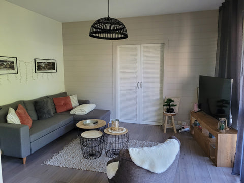 découvrez le charme de cet appartement refait complètement a neuf.avec balcon vu Bordeaux, France Super appartement type T2 , spacieux et confort Entire condo vacation rental 28650136