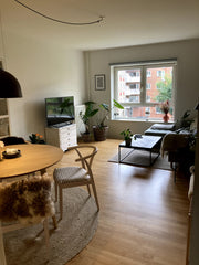 With one large and one smaller bedroom, the flat fits perfectly for a couple or  Copenhagen, Denmark Feel-like-home flat near nature, city and water Entire condo vacation rental 665864380263729117