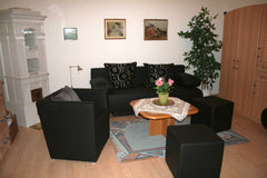Die ebenerdige Wohnung befindet sich im begrünten Innenhof des Herrenhauses und  Vienna, Austria 70m² großes Apartment mit direktem Gartenzugang Entire rental unit vacation rental 20203219