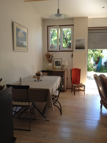 Petite échoppe à 15mn environ du centre ville de Bordeaux.<br />Une cheminée vou Bègles, France échoppe bordelaise Entire home vacation rental 39289062