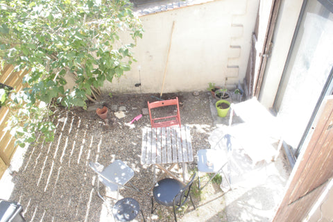 Petite échoppe Béglaise, dans un quartier calme et résidentiel. Cour privative e Bègles, France Petite echoppe à Bégles proche du tramway Entire townhouse vacation rental 18724283