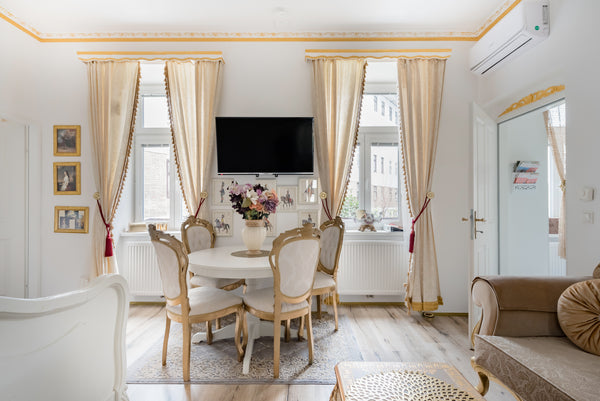 Travel back to the past in a new apartment that features beautifully restored an Vienna, Austria Sissy Apartment Entire rental unit vacation rental 19728185