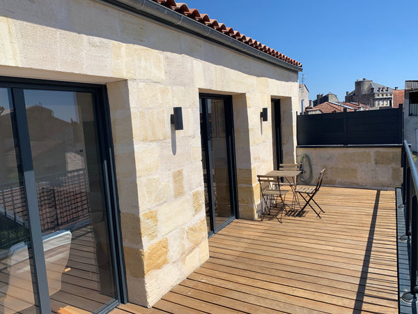 Superbe 3 pièces de 85 m2 - très lumineux et au calme absolu<br /><br />Appt au  Bordeaux, France T3 très lumineux et calme de 85m² + terrasse 20m² Entire rental unit vacation rental 677522628098086536