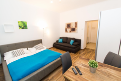Eine komplett ausgestattete Ferienwohnung und eine gute Anbindung an die öffentl Vienna, Austria CheckVienna - Haberlgasse Studio Entire rental unit vacation rental 23570278
