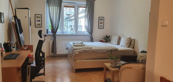 Spacious studio apartment with separated room for the kitchen. The place has an  Prague, Czechia Artistic studio near to the castle & centre Entire rental unit vacation rental 52017195