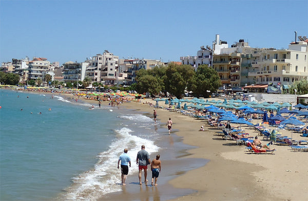 Α 33m spacious apartment,2nd floor ,1minute walk to the sea,fully equipped kitch Chania, Greece Steps to Nea Chora beach,Angela apt1,10' to cente Entire rental unit vacation rental 26634645