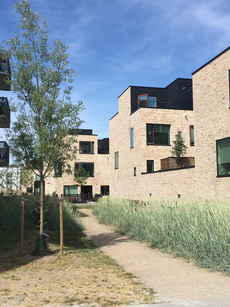 Modern townhouse from 2016, located in the area of 