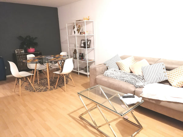 En plein coeur de bordeaux: idéalement situé à 7 min a pied du jardin public,  1 Bordeaux, France coeur Bordeaux parc rivière/jardin public Entire condo vacation rental 34399256