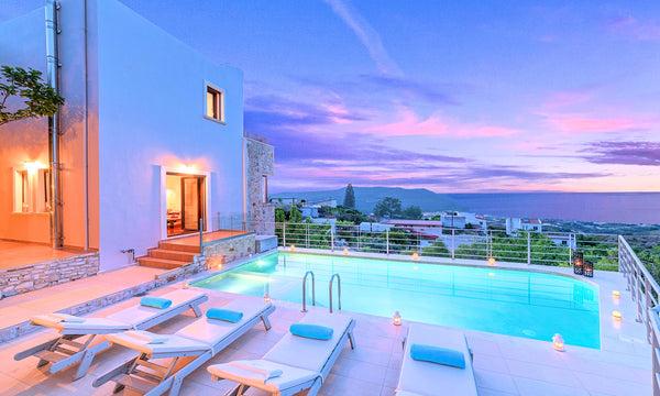 Inspired by the bright light of the sun rising above the sea just in front of yo London, United Kingdom Le Stelle Villa Private Pool Entire villa vacation rental 654236586866661433