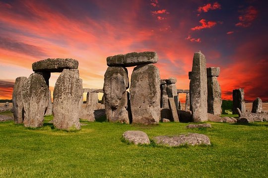 Private 6 hour excursion to Stonehenge from London with Hotel Pick Up  Private Tours and Travel Guide Europe London CITY London Destination Tour