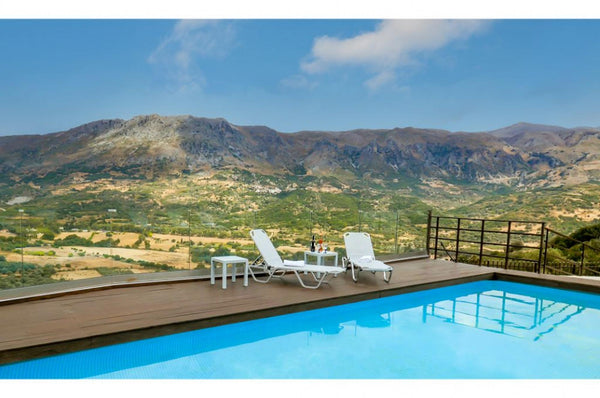 Awaken your senses in this totally private villa with stunning views and lovely   Amazing Villa Amare with stunning views Entire villa vacation rental 593118816431082490