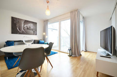 This modern business apartment is the perfect temporary home for up to two guest Vienna, Austria Vienna Residence | Comfortable business apartment nearby Vienna International Center and U.N. #6251 Entire rental unit vacation rental 40158222