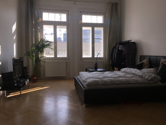 Meine Unterkunft ist in der Nähe vom Hundertwasser Haus, der Wien Mitte Mall, de Vienna, Austria Wunderschönes Altbauzimmer (3.Bezirk) Private room in rental unit vacation rental 16843925