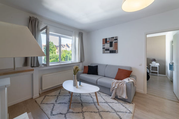 This lovely apartment is filled with natural light. Recently renovated, our loca Brussels, Belgium Sweet Inn |  Sunlit 2BR Apt. near the EU Quarter Entire rental unit vacation rental 52530247