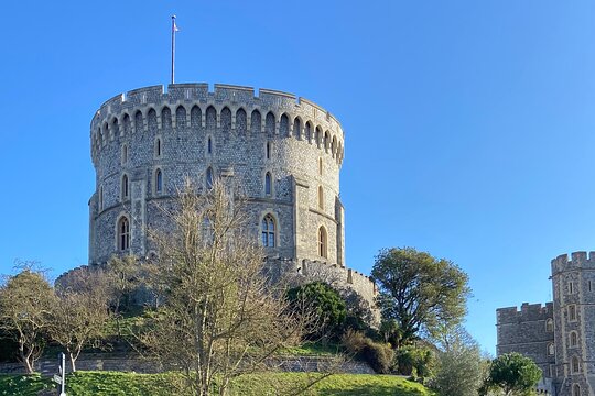 Windsor Castle & Runnymede  Private Tours and Travel Guide Europe London CITY London Destination Tour