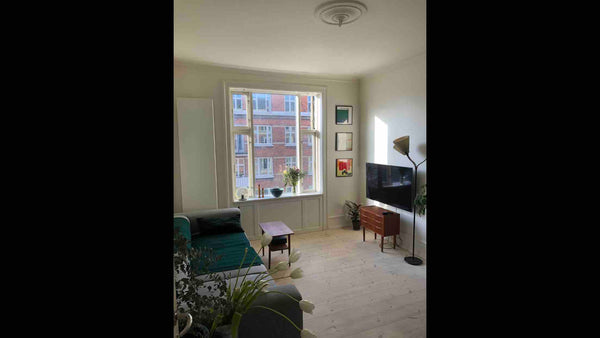 Perfect small apartment for business stays or a couples weekend, located in the  Copenhagen, Denmark Small hygge apt, 3rd fl. for singles or couples Entire rental unit vacation rental 39725902
