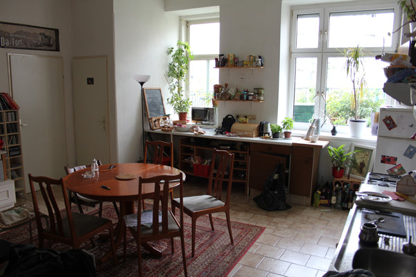 Meine Unterkunft ist in der Nähe von Brunnenmarkt und Ottakringer Brauerei. Du w Vienna, Austria Ruhiges Zimmer im schönen Ottakring Private room in rental unit vacation rental 14000579