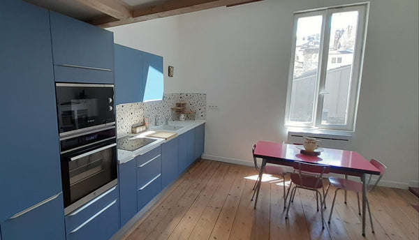 Séjournez dans un charmant appartement de ville de 76m2 avec deux chambres, deux Bordeaux, France Appartement 76m2 avec  2 chambres et parking Entire rental unit vacation rental 628981024297210012
