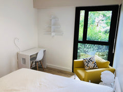 Bienvenue à Pessac, à  environ 15 min de Bordeaux centre et de l’aéroport de Mér Paris, France Chambre cozy et accueillante à Pessac Private room in rental unit vacation rental 26296130