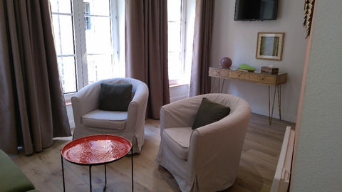 Large and charming studio of 32 m2, completely renoved in may 2021 ,with a separ Saint-Priest, France Sunny and cosy studio in heart of historic Lyon Entire rental unit vacation rental 13672062