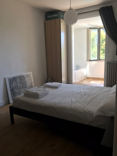 Nouvelle-Aquitaine, France Chambre avec salle de bain privée et piscine Private room in home vacation rental 43832698