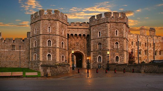 Windsor Castle and Stonehenge Extended Visit with Admission  Private Tours and Travel Guide Europe London CITY London Destination Tour