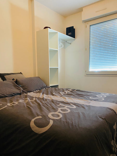 L’appartement ( T2 de 55m) se situe seulement à 5mn de l’aéroport de Bordeaux me Bordeaux, France Apparemment T2 de charme Entire condo vacation rental 41315244