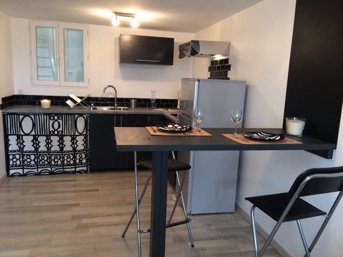 T2 duplex au pied du tramway A place Stalingrad; tout équipé pour 4 personnes, t Bordeaux, France T2 duplex Bordeaux Entire rental unit vacation rental 6619077