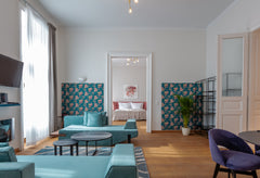NEW APARTMENT OPENING OFFER, BE THE FIRST GUESTS! Same building as Escada flagsh Vienna, Austria NEW!! House of Escada - High Street Suites #9 Entire serviced apartment vacation rental 33358472