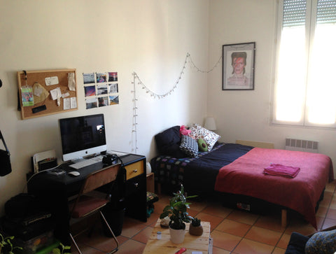 La maison se trouve dans un quartier calme de Bordeaux, à 10min à pieds de l'hyp  Chambre privée dans grande maison bordeaux centre Private room in home vacation rental 22061321