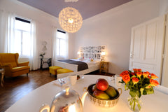 “Ich bin zu Hause”<br />COSY.<br /><br />Meine Haus und meine Leuhusen Boutique  Vienna, Austria Leuhusen Boutique Apartment 8 Entire rental unit vacation rental 14289992
