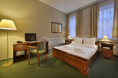 Dvoulůžkový pokoj Economy.	Your room charge will be paid prior to your arrival.   Three Crowns Hotel, Double Room Economy Room in boutique hotel vacation rental 43239113