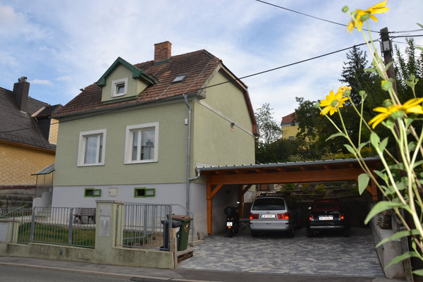 Sissis Gartenhaus bietet auf 120 m2 Wohnfläche Erholung pur. Das charmante, lich Vienna, Austria Sissis Gartenhaus: Abstand-Grünruhelage-Carport Entire home vacation rental 38529091