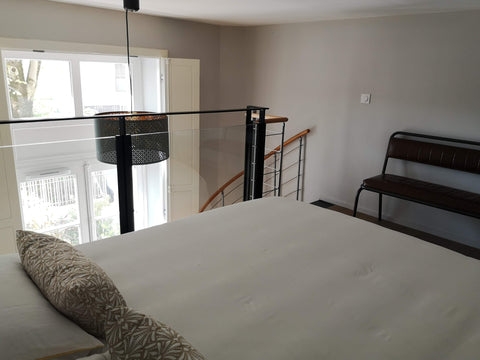 L'appartement est entièrement équipé et calme, la chambre est presque indépendan Bordeaux, France Chambre privée Private room in condo vacation rental 48807629