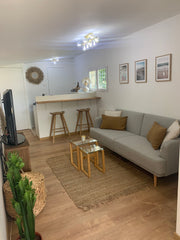 Ancien chai bordelais rénové au fonds de notre terrain. Environnement très calme Bordeaux, France au calme avec jardin intimiste et parking sécurisé Entire guesthouse vacation rental 52847527