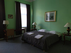 Cool designed room in appartman with shared bathroom and kitchen lockated in the Jesenice, Czechia Couple room in historical centre Private room in rental unit vacation rental 13069007